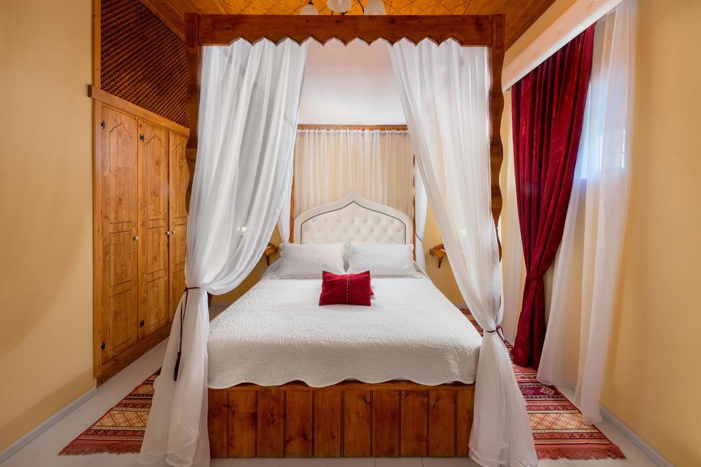 Villa Giorgos' Old Story 2Bed Stone House With Private Hamam In The Old Town Rhodes City Esterno foto
