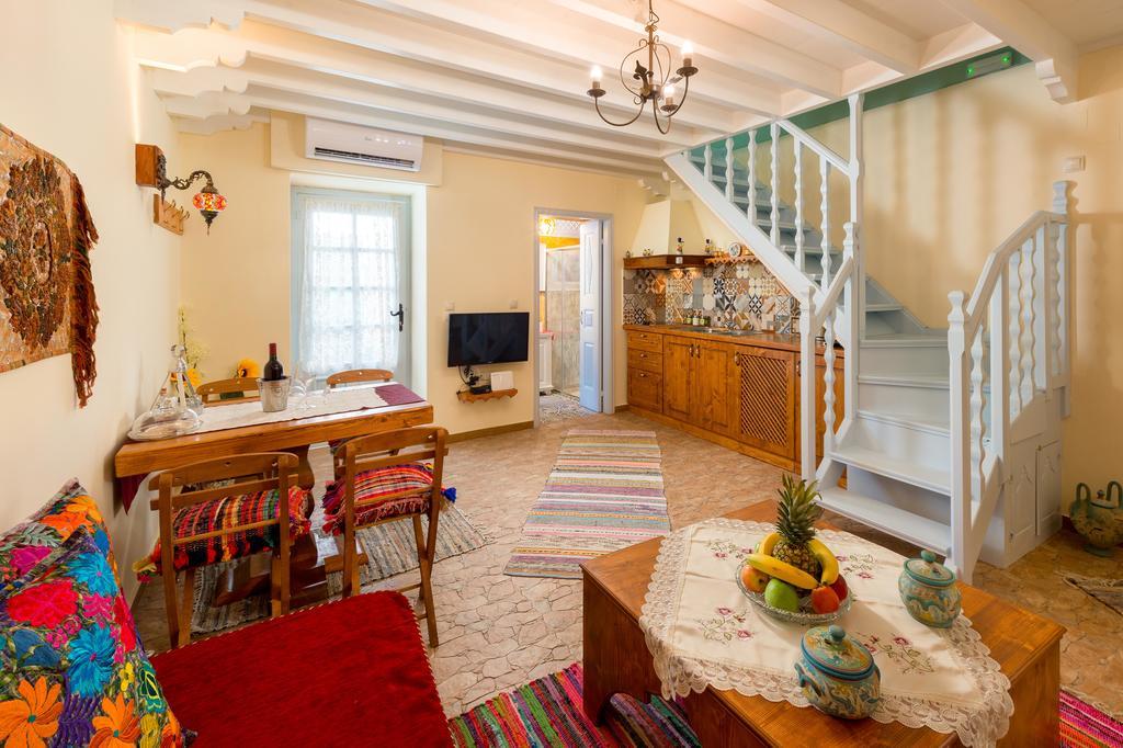 Villa Giorgos' Old Story 2Bed Stone House With Private Hamam In The Old Town Rhodes City Esterno foto