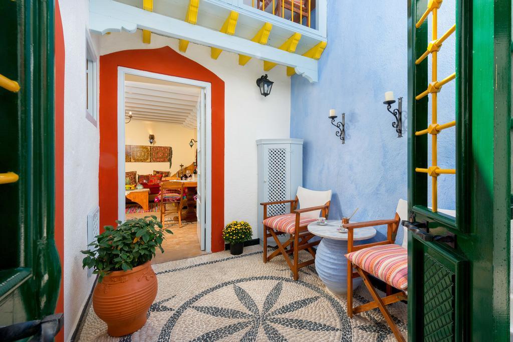 Villa Giorgos' Old Story 2Bed Stone House With Private Hamam In The Old Town Rhodes City Esterno foto