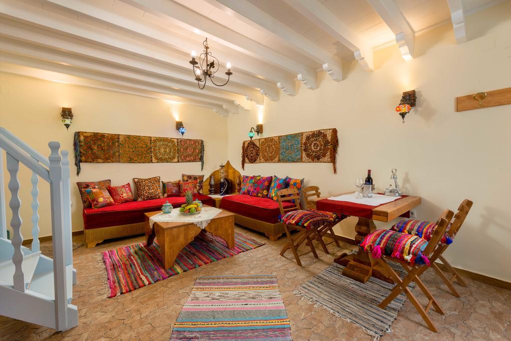 Villa Giorgos' Old Story 2Bed Stone House With Private Hamam In The Old Town Rhodes City Esterno foto